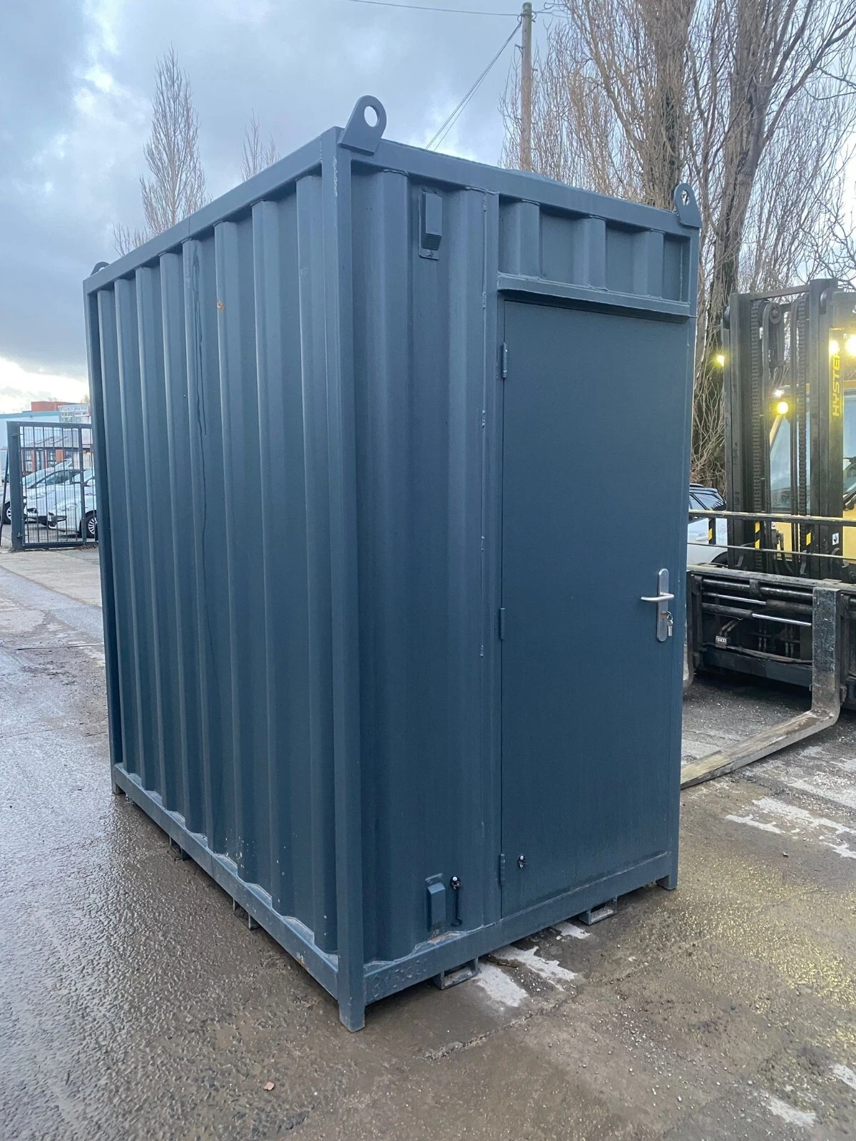 8ft x 4ft Container Garden and tool storage shed - Image 2