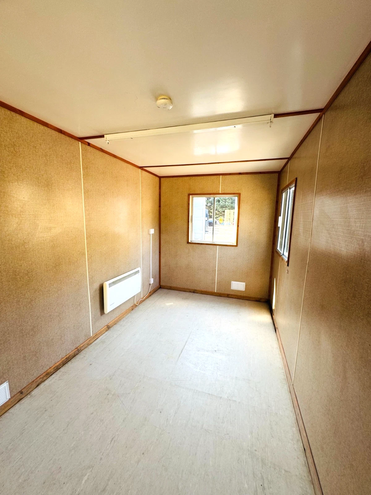 20ft x 8ft Container Site Office / Canteen - Image 4